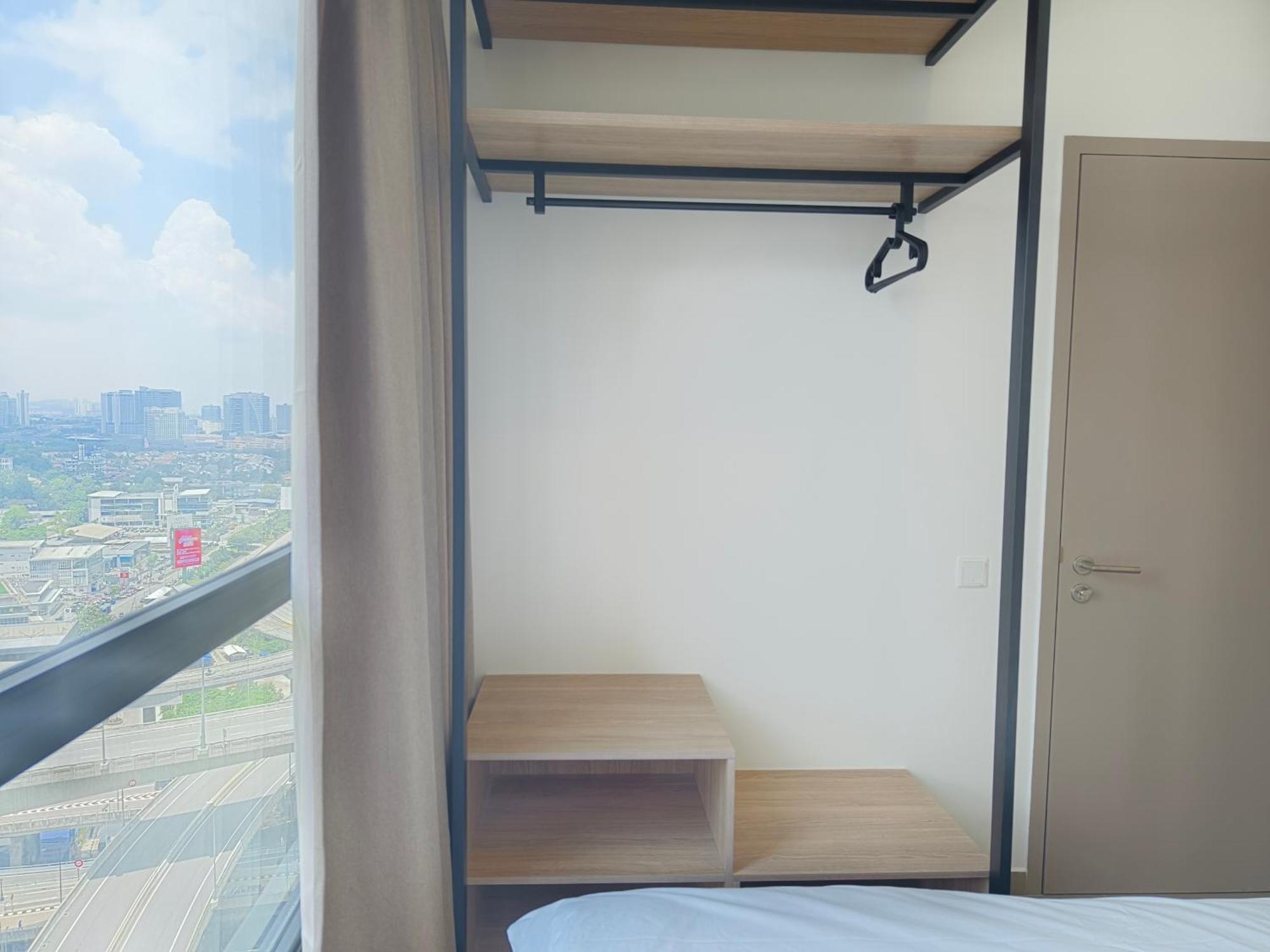 Mossaz Suites Empire City By Starwood Petaling Jaya Eksteriør bilde