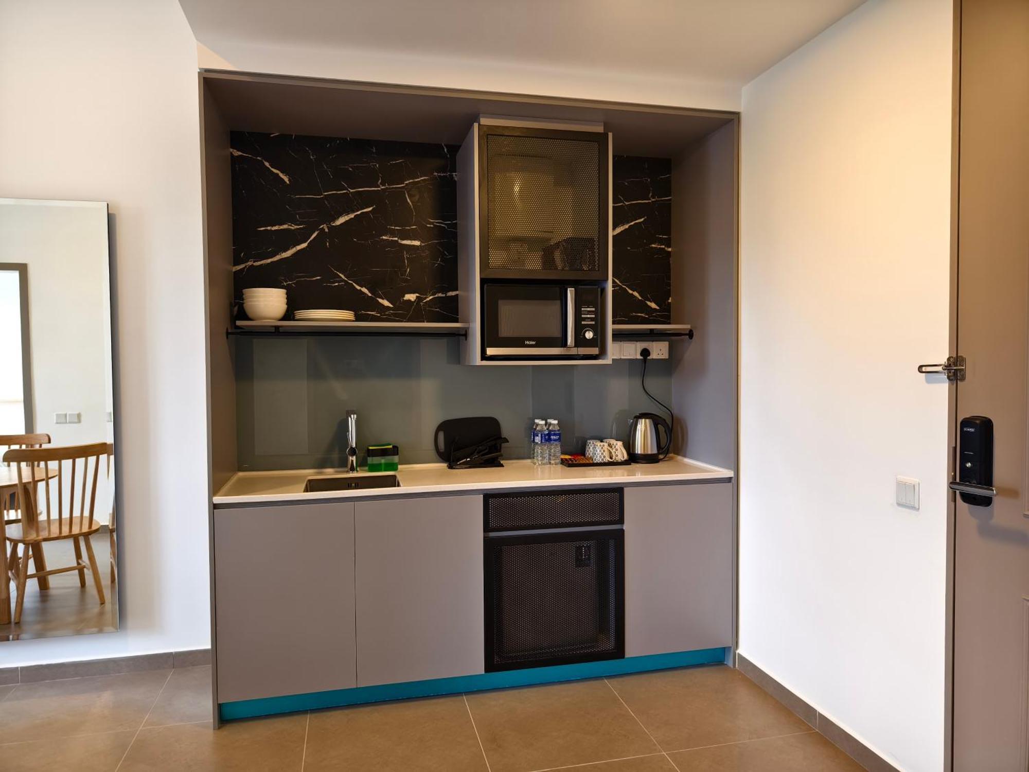 Mossaz Suites Empire City By Starwood Petaling Jaya Eksteriør bilde