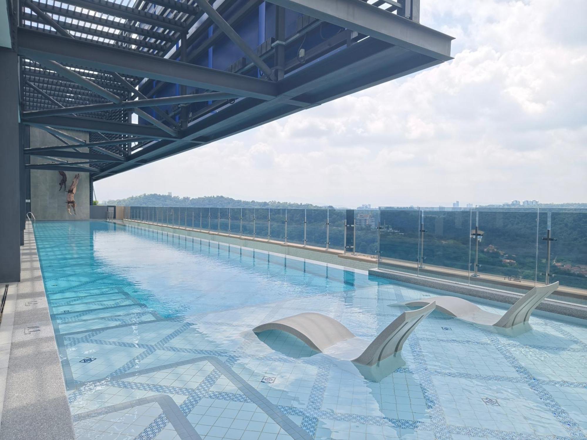 Mossaz Suites Empire City By Starwood Petaling Jaya Eksteriør bilde
