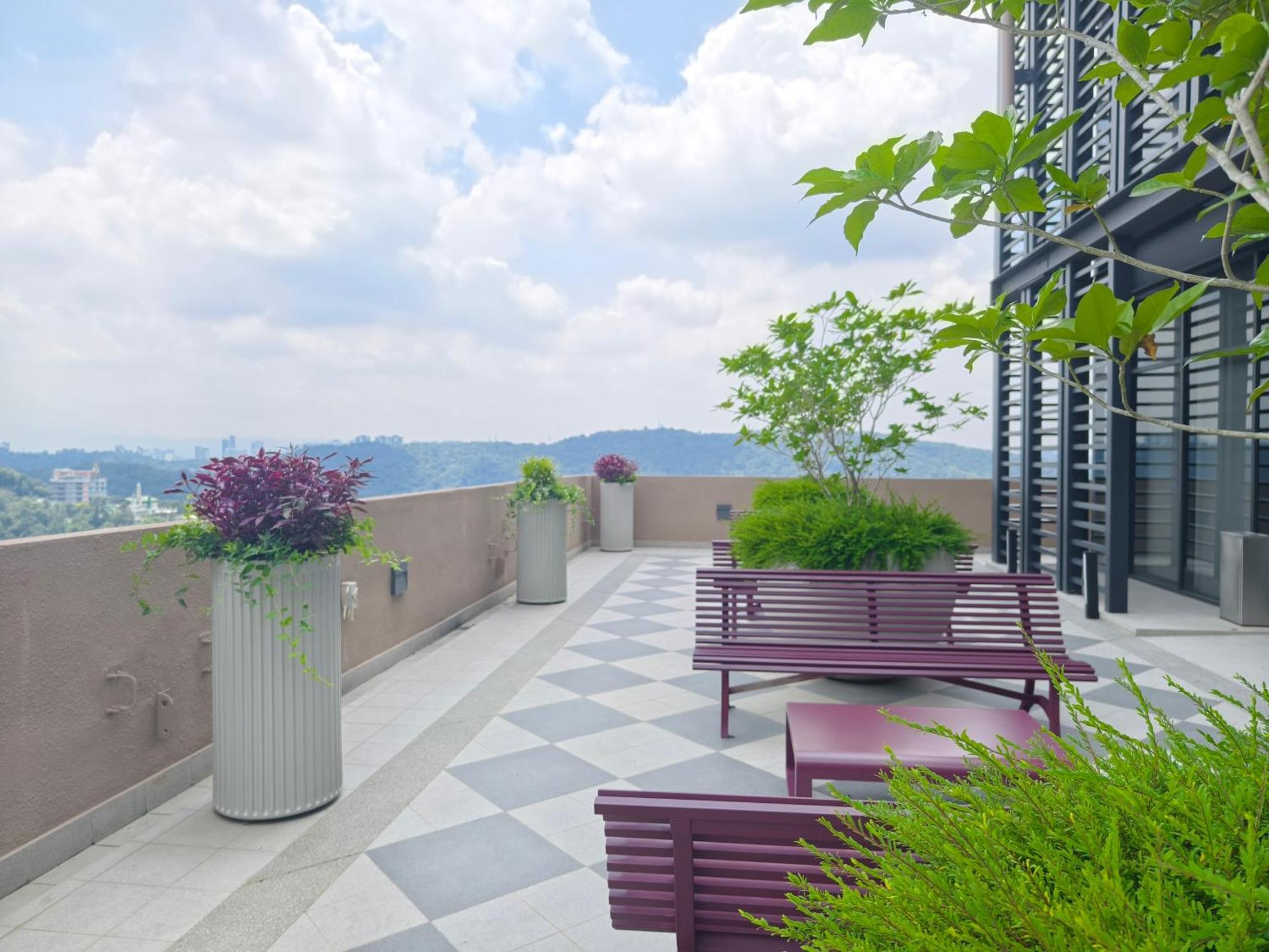 Mossaz Suites Empire City By Starwood Petaling Jaya Eksteriør bilde
